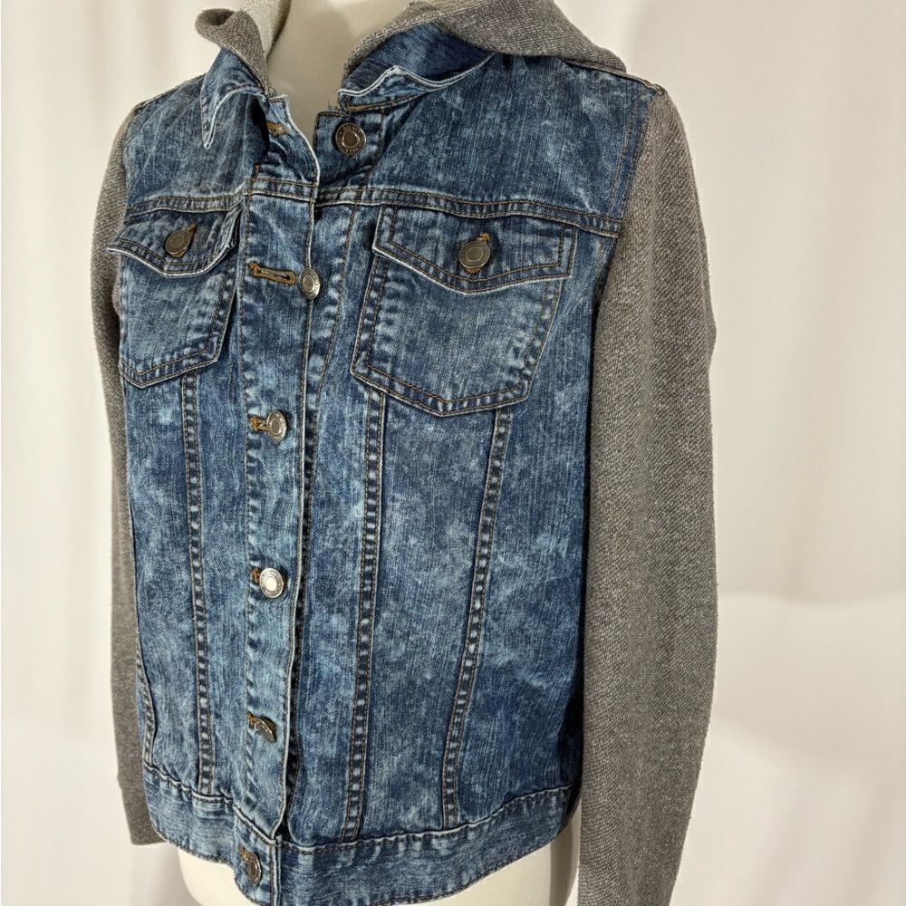 Relativity Hooded Denim Jacket - Picture 2 of 7